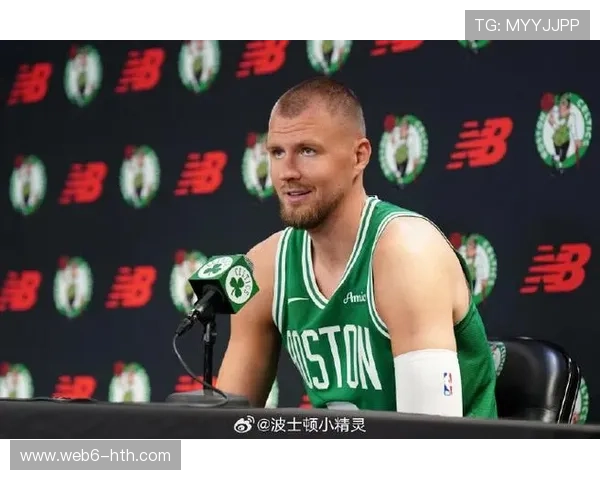 波尔津吉斯完成3V3、5V5对抗训练,复出在即增强勇士内线 波尔津吉斯完成3V3、5V5对抗训练,复出在即增强勇士内线